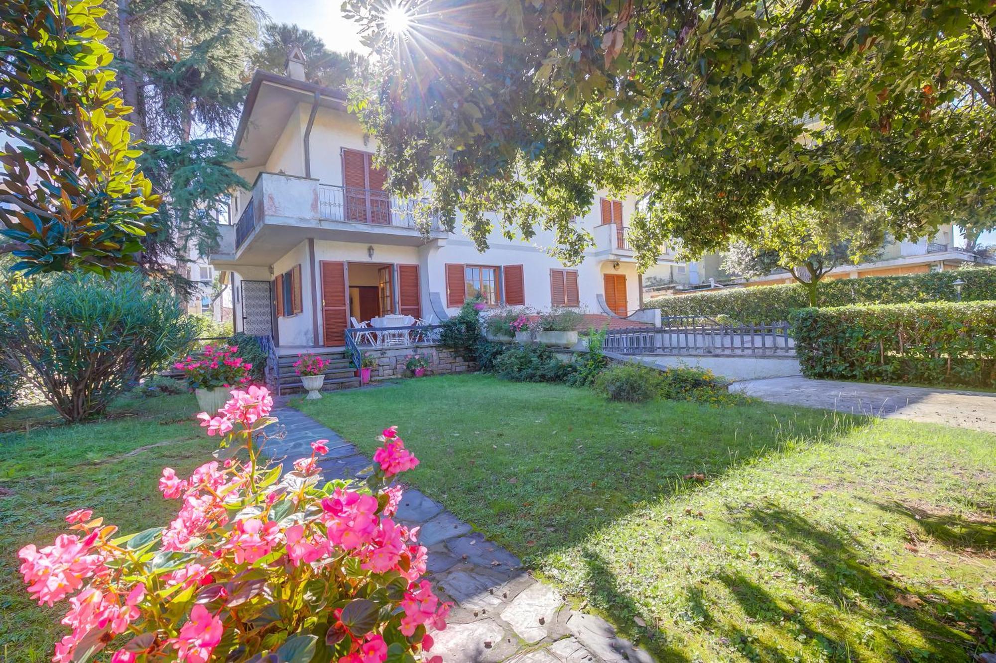 Casa Maddalena Al Mare 600M From Sea - Happy Rentals Marina di Pietrasanta Exterior foto